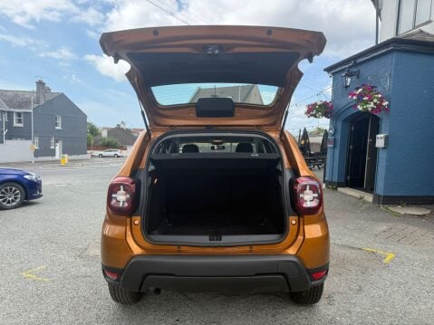 Dacia Duster ESSENTIAL TCE 11