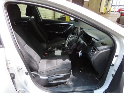 Hyundai i30 ACTIVE BLUE DRIVE CRDI 10