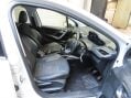 Peugeot 2008 E-HDI ALLURE 10