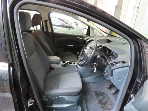 Ford Grand C-Max ZETEC TDCI 10
