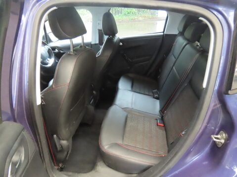 Peugeot 208 BLUE HDI GT LINE 7