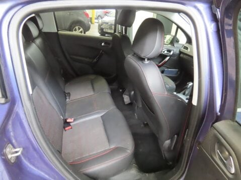 Peugeot 208 BLUE HDI GT LINE 8
