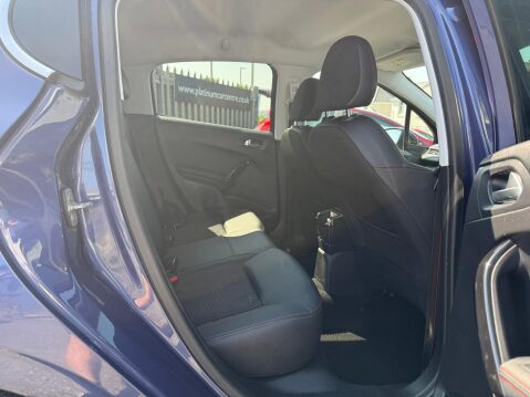Peugeot 208 BLUE HDI GT LINE 8