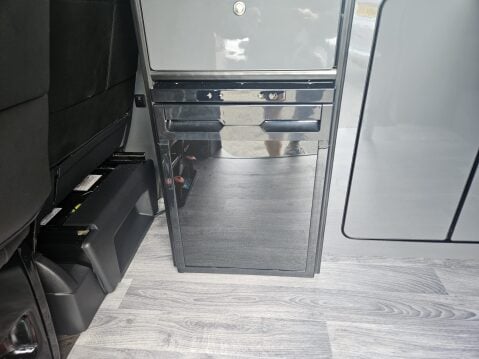 Volkswagen Transporter T28 TDI P/V STARTLINE 11