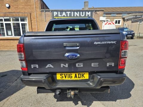 Ford Ranger WILDTRAK 4X4 DCB TDCI 9