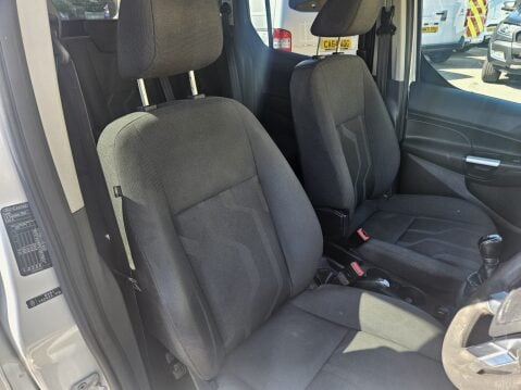Ford Tourneo Connect ZETEC TDCI 10