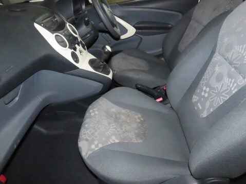 Ford Ka STUDIO 6
