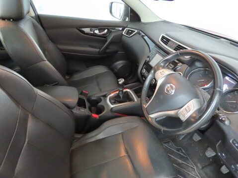 Nissan Qashqai DCI TEKNA 10