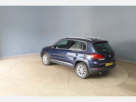 Volkswagen Tiguan SE TDI BLUEMOTION TECHNOLOGY 4MOTION 5