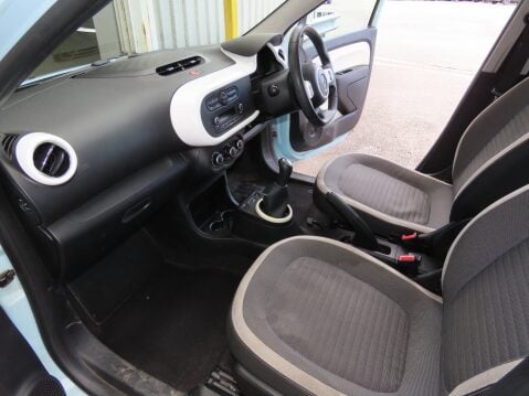 Renault Twingo PLAY SCE 11