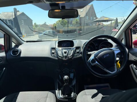 Ford Fiesta ZETEC 9
