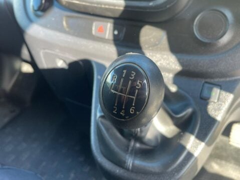 Vauxhall Vivaro 2900 L2H1 CDTI P/V 10
