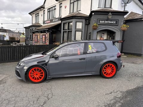 Volkswagen Golf GTI 15