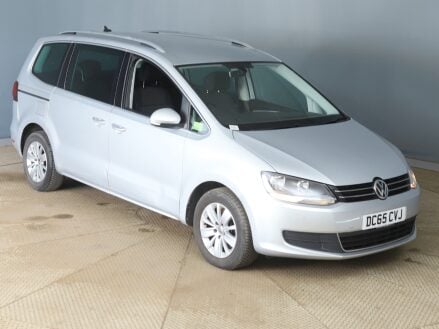 Volkswagen Sharan SE NAV TDI BLUEMOTION TECHNOLOGY DSG