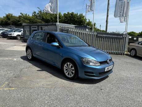 Volkswagen Golf SE TDI BLUEMOTION TECHNOLOGY DSG