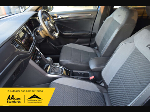 Volkswagen T-Roc 1.5 T-Roc R-Line TSi Evo Semi-Auto 5dr 33