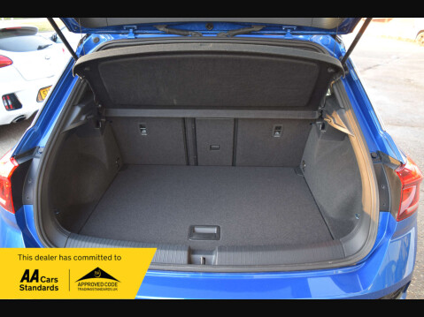 Volkswagen T-Roc 1.5 T-Roc R-Line TSi Evo Semi-Auto 5dr 37
