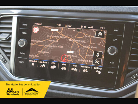 Volkswagen T-Roc 1.5 T-Roc R-Line TSi Evo Semi-Auto 5dr 61