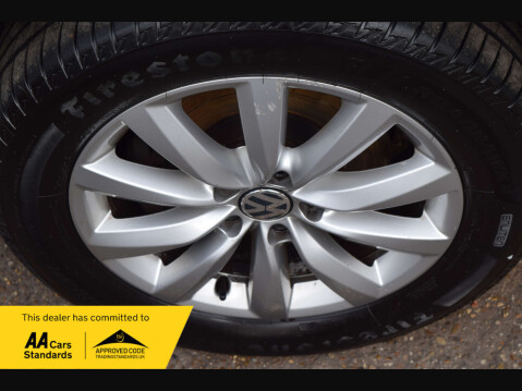 Volkswagen Tiguan 2.0 Tiguan Match TDI BlueMotion Technology 4Motion 4WD 5dr 17