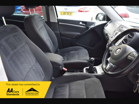 Volkswagen Tiguan 2.0 Tiguan Match TDI BlueMotion Technology 4Motion 4WD 5dr 33