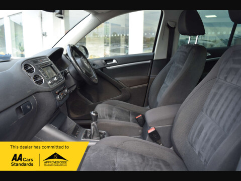 Volkswagen Tiguan 2.0 Tiguan Match TDI BlueMotion Technology 4Motion 4WD 5dr 24