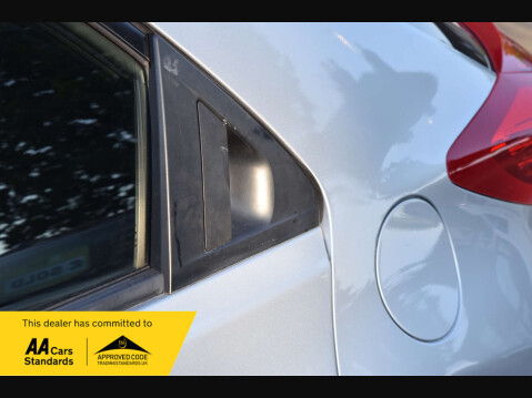 Honda Civic 1.8 Civic i-VTec SE 5dr 17