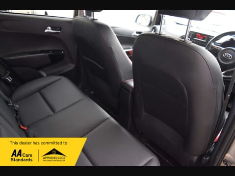 Kia Picanto 1.0 Picanto GT-Line 5dr 37