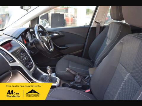 Vauxhall Astra 1.6 Astra SRI 5dr 19