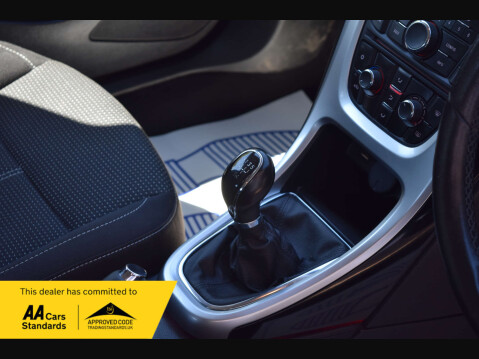 Vauxhall Astra 1.6 Astra SRI 5dr 32