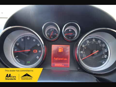 Vauxhall Astra 1.6 Astra SRI 5dr 33