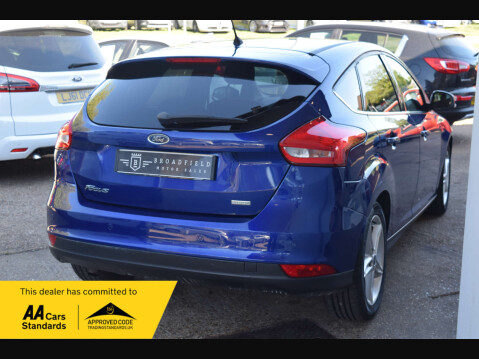 Ford Focus 1.0 Focus Titanium 5dr 3