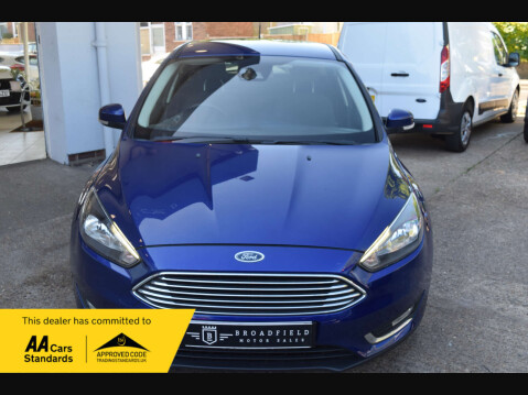Ford Focus 1.0 Focus Titanium 5dr 8