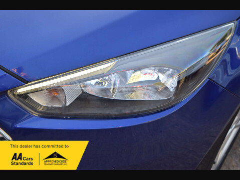 Ford Focus 1.0 Focus Titanium 5dr 11