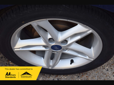 Ford Focus 1.0 Focus Titanium 5dr 24