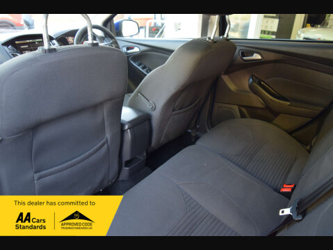 Ford Focus 1.0 Focus Titanium 5dr 31