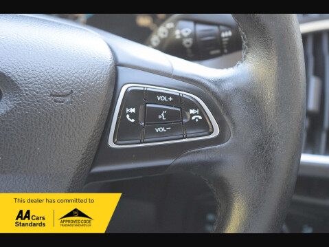 Ford Focus 1.0 Focus Titanium 5dr 44