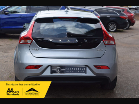 Volvo V40 2.0 V40 Inscription D2 5dr 4