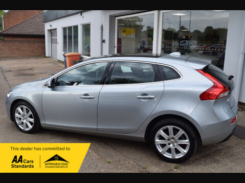 Volvo V40 2.0 V40 Inscription D2 5dr 6