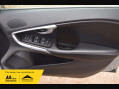 Volvo V40 2.0 V40 Inscription D2 5dr 39