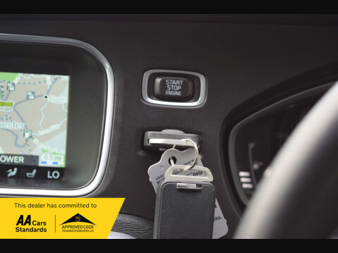 Volvo V40 2.0 V40 Inscription D2 5dr 53
