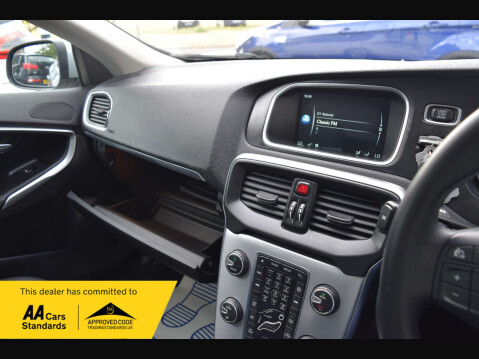 Volvo V40 2.0 V40 Inscription D2 5dr 61