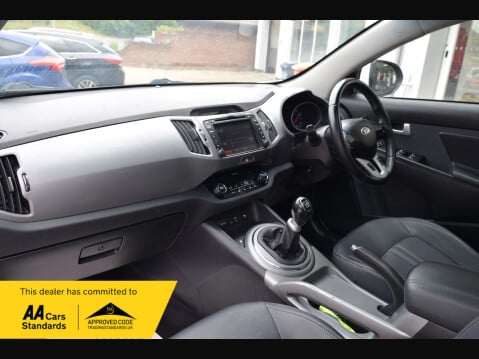 Kia Sportage 1.7 Sportage 3 Sat Nav ISG CRDi 5dr 28
