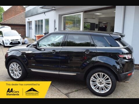 Land Rover Range Rover Evoque 2.2 Range Rover Evoque Prestige SD4 Auto 4WD 5dr 6