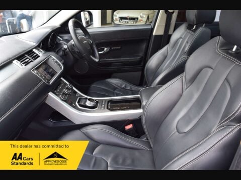 Land Rover Range Rover Evoque 2.2 Range Rover Evoque Prestige SD4 Auto 4WD 5dr 28
