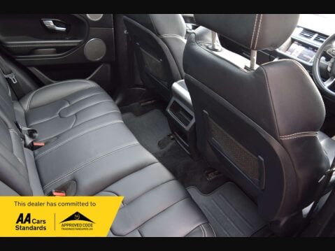 Land Rover Range Rover Evoque 2.2 Range Rover Evoque Prestige SD4 Auto 4WD 5dr 34