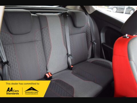 Ford Fiesta 1.0 Fiesta Zetec S Red Edition 3dr 34