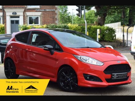 Ford Fiesta 1.0 Fiesta Zetec S Red Edition 3dr