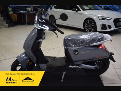 Vmoto Cux Super Soco CUX 7