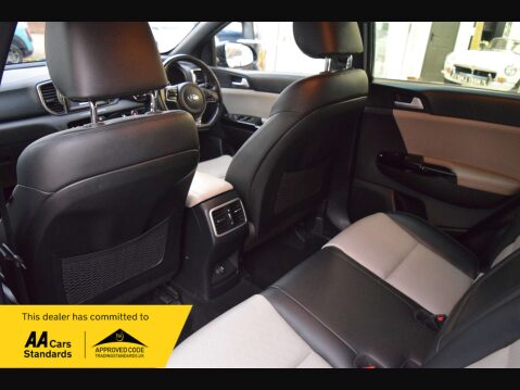 Kia Sportage 2.0 Sportage GT-Line CRDi 4x4 Auto 4WD 5dr 35