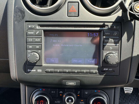 Nissan Qashqai 1.6 dCi 360 SUV 5dr Diesel Manual 4WD Euro 5 (s/s) (130 ps) 44